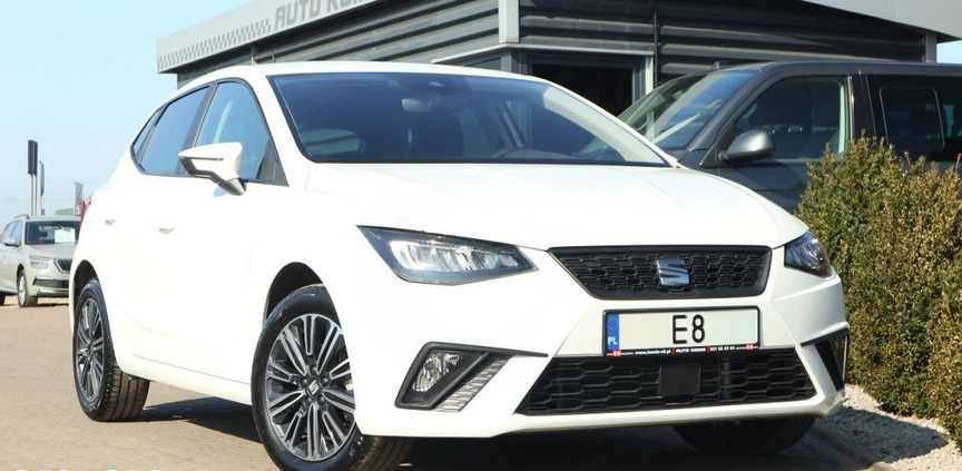 Seat Ibiza cena 64900 przebieg: 8000, rok produkcji 2022 z Słupca małe 352